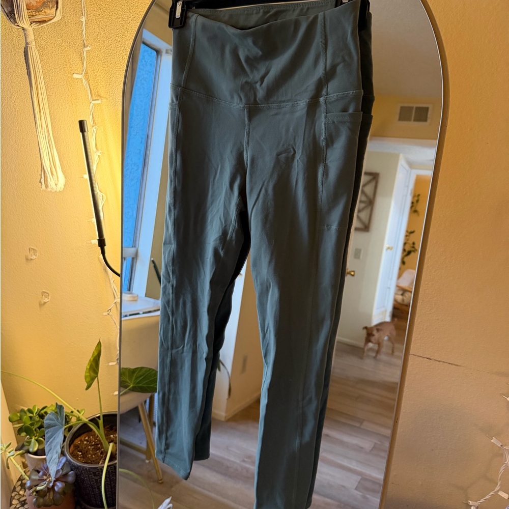 Skechers Women's Olive Leggings
